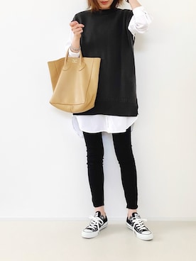 「YOUNG&OLSEN The DRYGOODS STORE（ヤングアンドオルセン）のYOUNG&OLSEN EMBOSSED レザートートバッグ（M）◆（トートバッグ）」を使った、minminmaaaさん（レディース・168cm）の春コーディネート