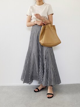 「YOUNG&OLSEN The DRYGOODS STORE（ヤングアンドオルセン）のYOUNG&OLSEN EMBOSSED レザートートバッグ（M）◆（トートバッグ）」を使った、minminmaaaさん（レディース・168cm）の夏コーディネート