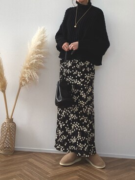 「suicoke（スイコック）のアイテム」を使った、minminmaaaさん（レディース・168cm）の冬コーディネート