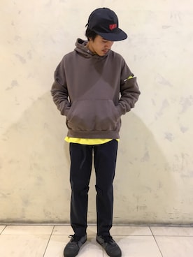 「PHINGERIN（フィンガリン）のアイテム（帽子）」を使った、Ryota Yamotoさん（メンズ・170cm）の春コーディネート