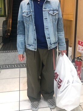 「Levi's（リーバイス）のアイテム（デニムジャケット、ブルー系）」を使った、かんさん（メンズ）の春コーディネート