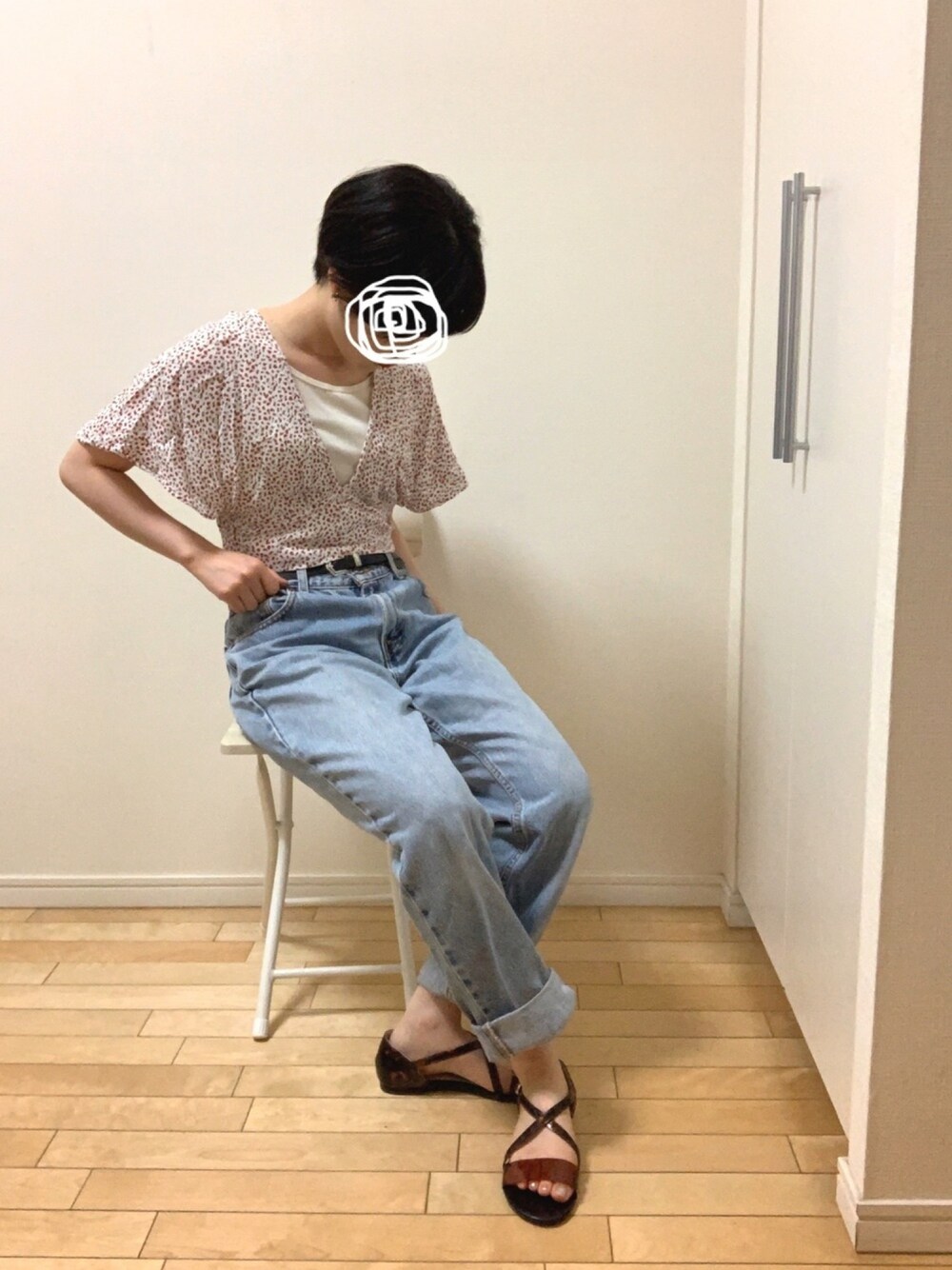 「夏コーデ、おしゃれさんと繋がりたい、カジュアル、プチプラコーデ、低身長コーデ、summer、ootd、デニムパンツ、ビスチェ、ビスチェ×デニム」｜「ORiental TRafficの春夏★クロスストラップサンダル★8220（サンダル、ブラウン系）」を使った、wear_ufさん（レディース・153cm）の夏コーディネートの1枚目の写真