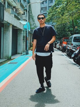 「plain-me（プレインミー）のアイテム（Tシャツ/カットソー）」を使った、AshWangさん（メンズ・175cm）の夏コーディネート