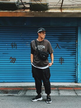 「wisdom（ウィズダム）のアイテム（トップス）」を使った、AshWangさん（メンズ・176cm）の夏コーディネート