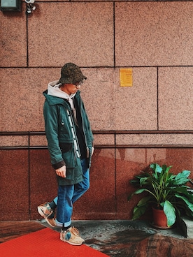 「UNDERCOVER（アンダーカバー）のアイテム（モッズコート）」を使った、AshWangさん（メンズ・176cm）の冬コーディネート