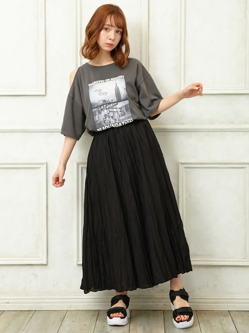 Ingni Store イングストア Ingni Ingniのスカートを使ったコーディネート Wear