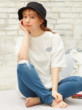 「バックロゴ」｜「アイテム（その他）」を使った、INGNI STORE(イングストア）さん（レディース・153cm）の春コーディネート