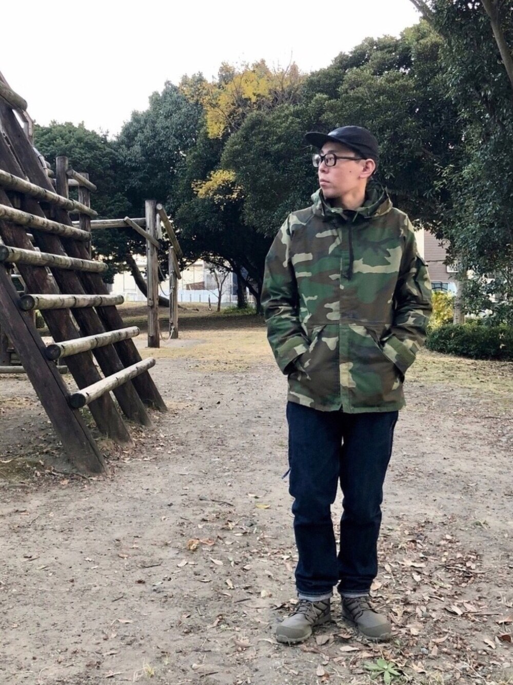 「休日スタイル、古着、デニム、キャップ、ECWCS、ゴアテックス、カモフラ、迷彩、THE NORTH FACE、inov8」｜「THE NORTH FACEのTHE NORTH FACE ( ザ・ノース・フェイス) Five Panel Cap ファイブパネルキャップ（キャップ、ブラック系）」を使った、Heroさん（メンズ・173cm）の冬コーディネートの1枚目の写真