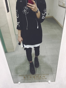 「STUDIOUS（ステュディオス）のアイテム（カーゴパンツ）」を使った、くろのてれきゃすさん（メンズ・172cm）の春コーディネート