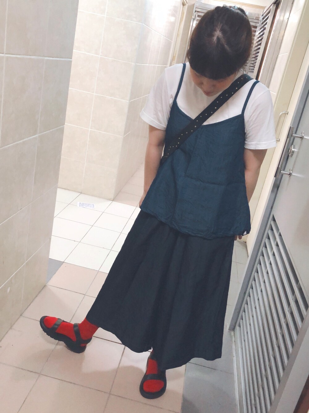 「ootd、夏、日系極簡」｜「TevaのTeva/テバ　HURRICANE DRIFT/ハリケーンドリフト(スポーツサンダル)（サンダル、ブラック系）」を使った、Ä.さん（レディース・158cm）の夏コーディネートの1枚目の写真