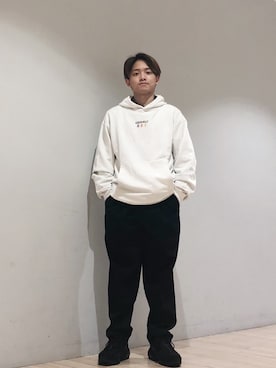「Gramicci（グラミチ）のアイテム（パーカー）」を使った、kousukeさん（メンズ・160cm）の秋コーディネート