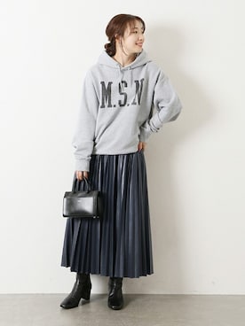 「YAHKI（ヤーキ）のアイテム」を使った、kuboさん（レディース・158cm）の秋コーディネート