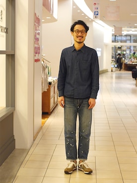「OLIVER PEOPLES」｜LB_UENOさん（メンズ・182cm）の冬コーディネート