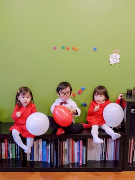 「OLD NAVY（オールドネイビー）のアイテム（ワンピース、レッド系）」を使った、punanaさん（キッズ・80cm）の冬コーディネート