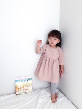 「Handmade✂︎のアイテム（ワンピース、ピンク系）」を使った、punanaさん（キッズ・80cm）の冬コーディネート