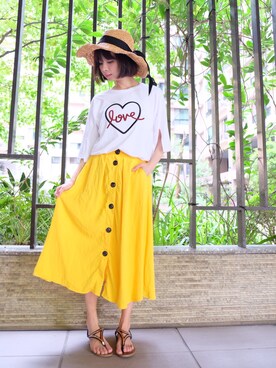 「Mimosa（ミモザ）のアイテム」を使った、Eve Chenさん（レディース・160cm）の春コーディネート