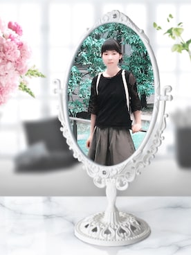 「B.L.U.E（ビーエルユーイー）のアイテム（スカート）」を使った、Ⓜ︎🐿️ena.さん（レディース・157cm）の夏コーディネート