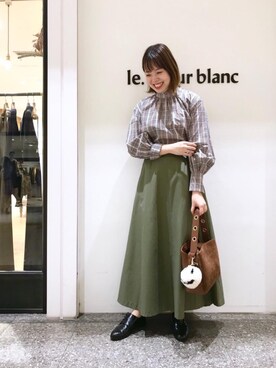 「アイテム（キーケース/キーアクセサリー、ホワイト系）」を使った、ルクールブラン名古屋セントラルパーク店スタッフさん（レディース・161cm）の秋コーディネート