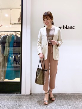 「Laugoa（ラウゴア）のアイテム（ハンドバッグ）」を使った、ルクールブラン名古屋セントラルパーク店スタッフさん（レディース・161cm）の春コーディネート