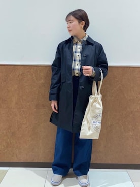 「coenスタッフスタイリング」｜「アイテム（ステンカラーコート）」を使った、coen    いなむらさん（レディース・156cm）の春コーディネート