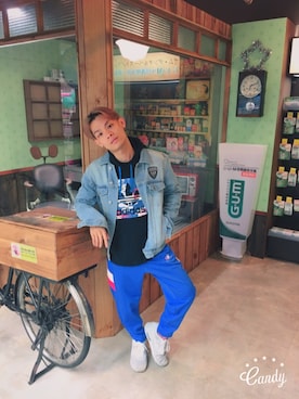 「Champion（チャンピオン）のアイテム（チノパンツ）」を使った、五右衛門さん（メンズ・166cm）の秋コーディネート