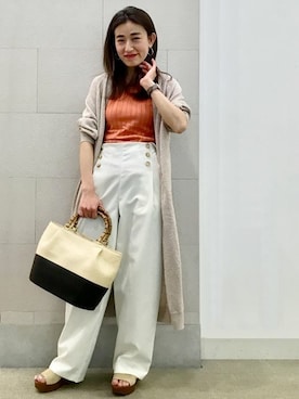 「SHIPS（シップス）のアイテム（かごバッグ）」を使った、窪田さん（レディース・154cm）の春コーディネート