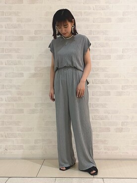 「FREE'S MART（フリーズマート）のアイテム（オールインワン・サロペット）」を使った、mikiさん（レディース・151cm）の春コーディネート