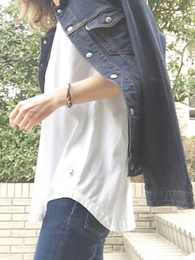 「ブレスレット」｜「アイテム（デニムジャケット）」を使った、mikiさん（レディース・168cm）の冬コーディネート