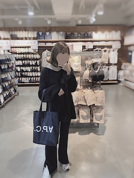 「mr530」｜𝚖𝚘𝚕𝚕𝚢さん（レディース・160cm）の春コーディネート