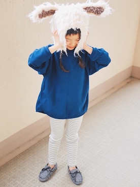 「アイテム（スウェット）」を使った、komugiさん（キッズ・110cm）の冬コーディネート