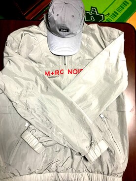 「アイテム（ナイロンジャケット、シルバー系）」を使った、n.kさん（メンズ・167cm）の秋コーディネート