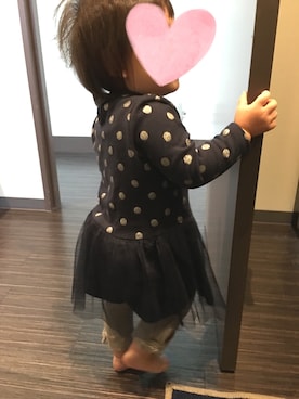 「H&M（エイチ・アンド・エム）のアイテム（チュニック）」を使った、ちゃんちいちゃんさん（キッズ・80cm）の春コーディネート