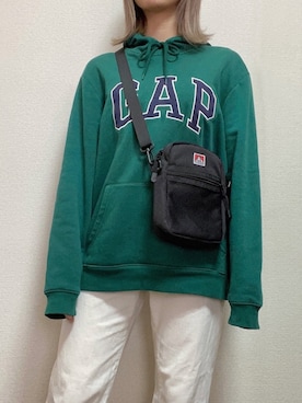 「アイテム（パーカー、グリーン系）」を使った、kanさん（レディース・158cm）の春コーディネート