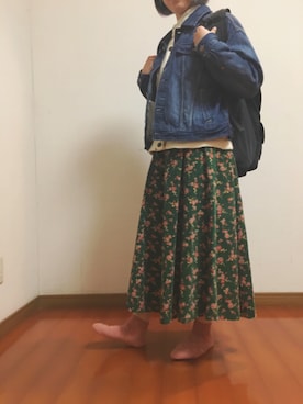 「黒リュック」｜「アイテム（デニムジャケット）」を使った、おにぎりばんどさん（レディース・156cm）の冬コーディネート