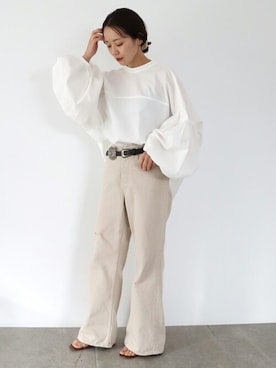 「アイテム（デニムパンツ、ベージュ系）」を使った、midoriさん（レディース・152cm）の冬コーディネート