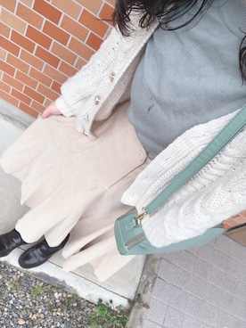 「CEDAR CREST（セダークレスト ）のアイテム」を使った、翡翠さん（レディース・162cm）の春コーディネート