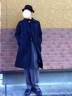 「レトロ」｜「アイテム（トレンチコート）」を使った、おとうニャンさん（メンズ・165cm）の冬コーディネート