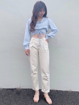 「アイテム（サンダル、ゴールド系）」を使った、ねねさん（レディース・155cm）の春コーディネート