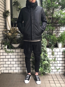 「CIVILIZED（シヴィライズド）のアイテム（マウンテンパーカー）」を使った、LIMさん（メンズ・180cm）の冬コーディネート