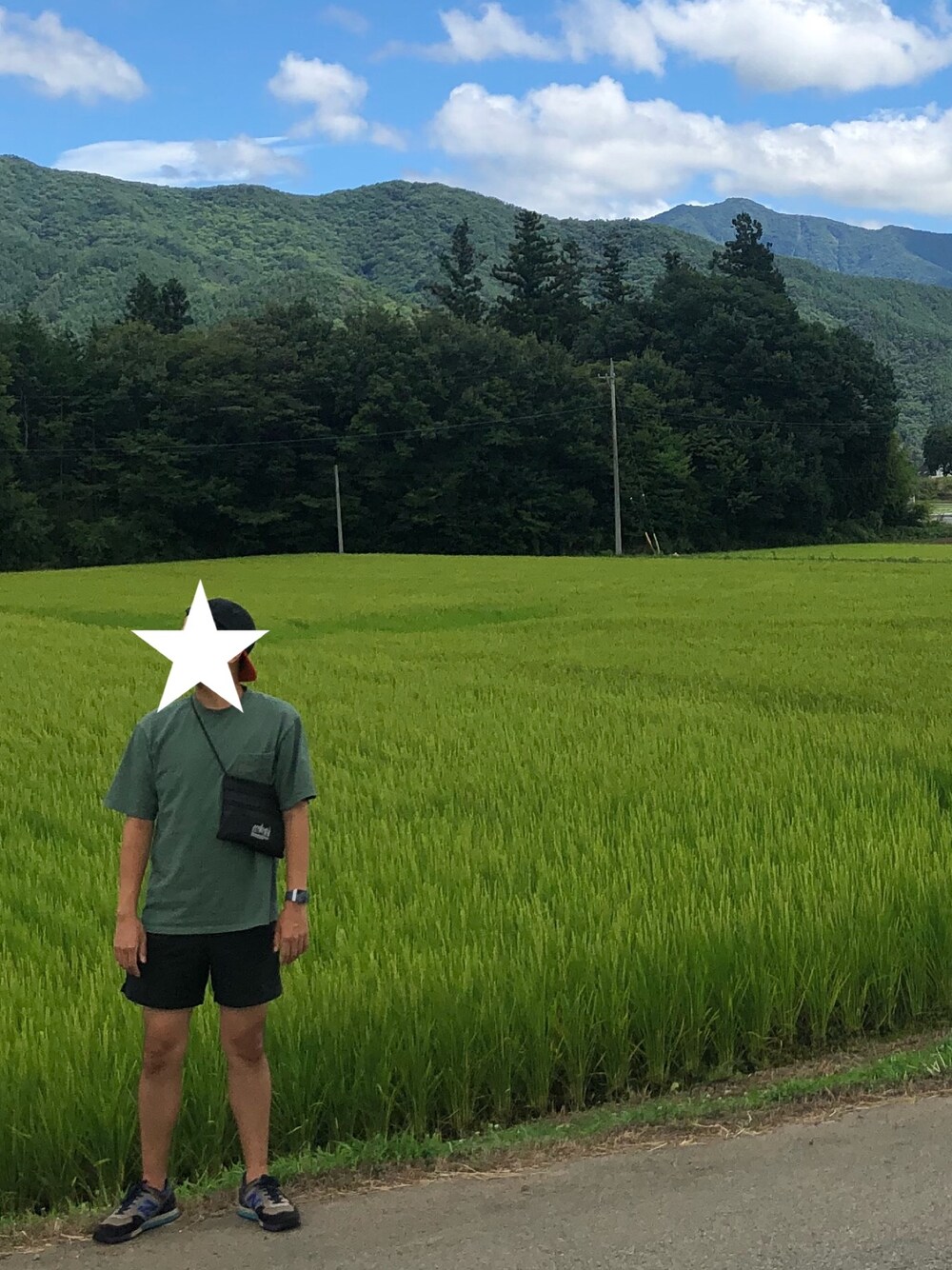 「夏コーデ、アウトドアスタイル、アウトドア、キャップ後ろかぶり、キャップ」｜「THE NORTH FACEのザ・ノース・フェイス ゴアテックスエスティーキャップ（キャップ、オレンジ系）」を使った、mosさん（メンズ・178cm）の夏コーディネートの1枚目の写真