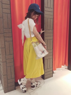 「RNA（アールエヌエー）のアイテム（帽子）」を使った、まみたすさん（レディース・152cm）の春コーディネート