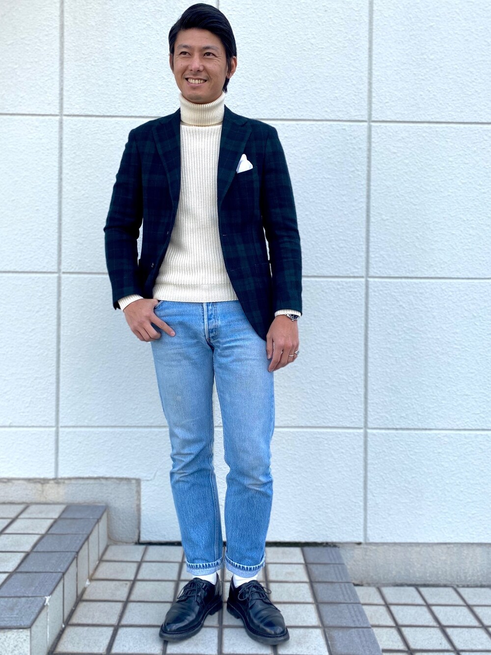 「春、大人カジュアル、オトナカジュアル、大人コーデ、ジャケット、カジュアルコーデ、カジュアル、シンプル、シンプルコーデ、仕事コーデ」｜「green label relaxingのアイテム（ニット/セーター、ホワイト系）」を使った、t.kiyomotoさん（メンズ・179cm）の冬コーディネートの1枚目の写真