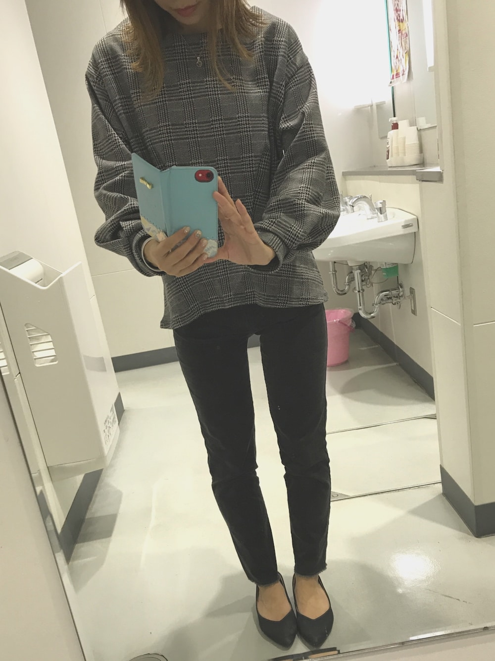 「LEPSIMのウエストヘムラインプルオーバーLS　769762（Tシャツ/カットソー、その他）」を使った、っちさん（レディース・158cm）の冬コーディネートの1枚目の写真