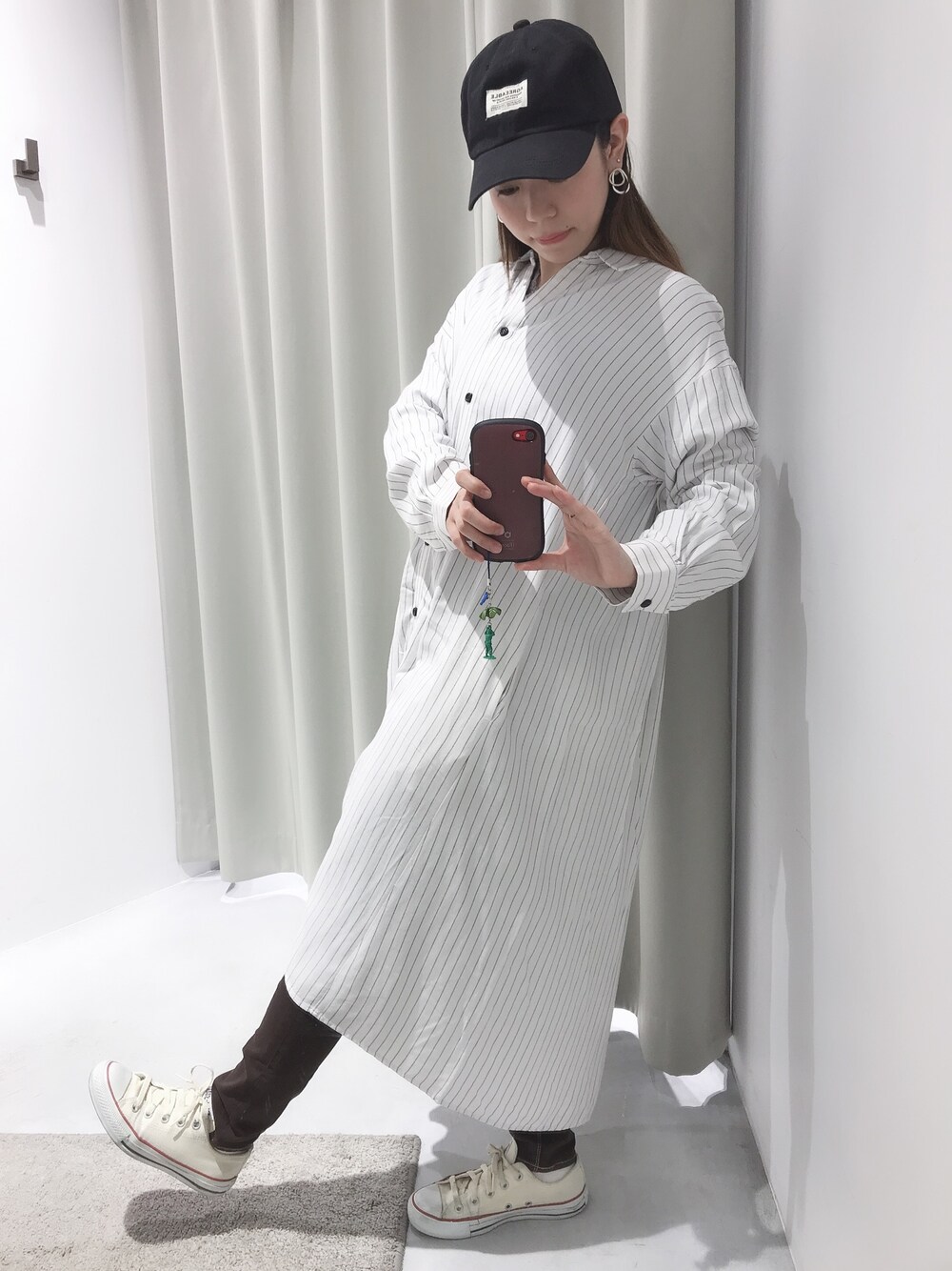 「LEPSIMのムジガラAラインシャツワンピース　821355（シャツワンピース、ベージュ系）」を使った、っちさん（レディース・158cm）の春コーディネートの1枚目の写真