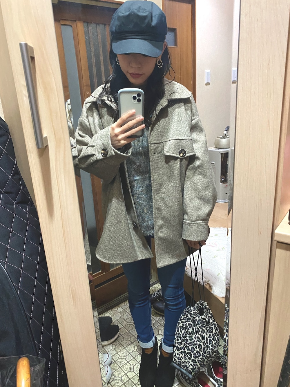「PAGEBOYのマリンキャスケット（キャスケット、ブラック系）」を使った、っちさん（レディース・158cm）の冬コーディネートの1枚目の写真