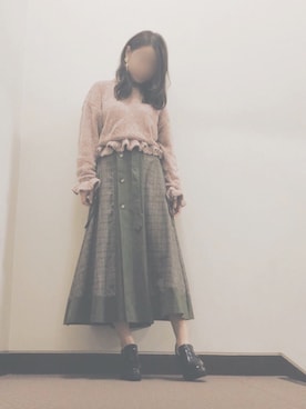 h.o.m.eさんの「CHECK TRENCH SKIRT」を使ったコーディネート