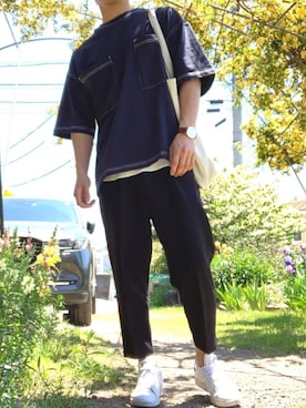 「EMMA CLOTHES（エマクローズ）のTRストレッチスーツ地テーパードアンクルワイドパンツ（スラックス、ブラック系）」を使った、ちーさん（メンズ・169cm）の春コーディネート