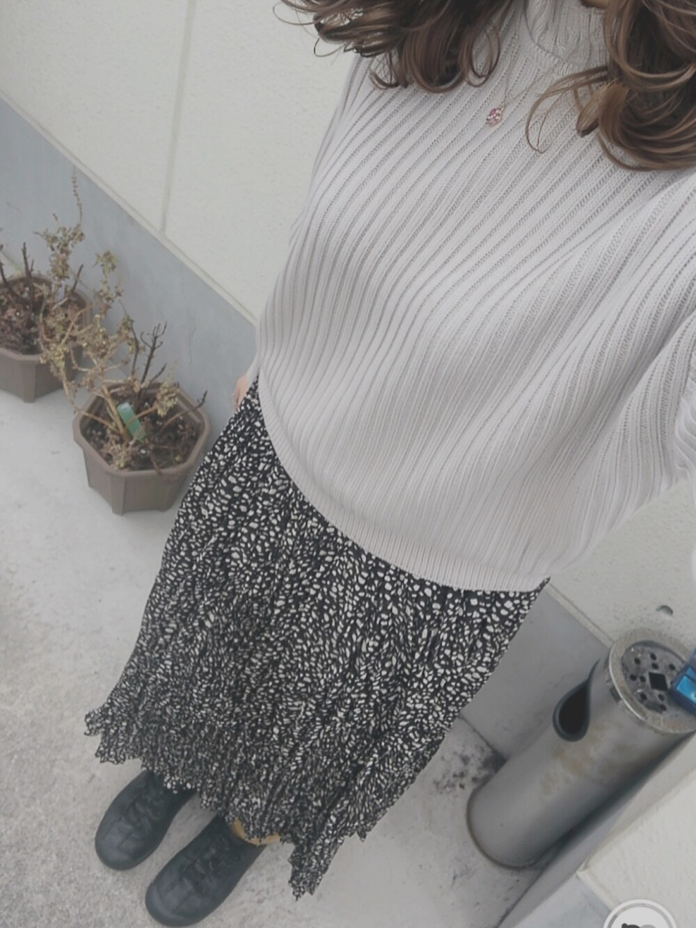 「冬コーデ」｜「DISCOATのアイテム（ニット/セーター、ホワイト系）」を使った、♡さん（レディース・165cm）の冬コーディネートの1枚目の写真