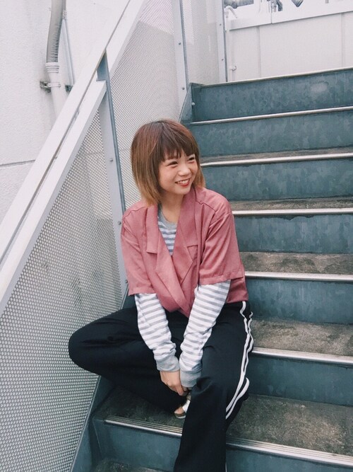 やすだちひろ 髪型 ショート