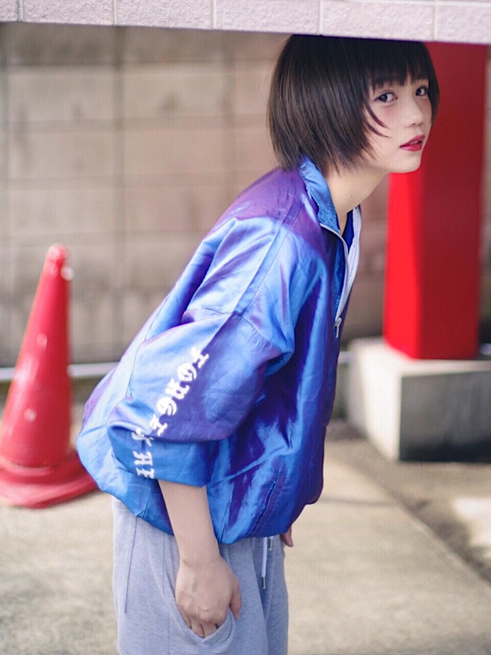 やすだちひろ 髪型 ショート